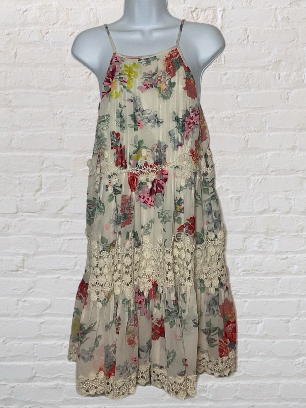 Ranna Gill Cream & Multicolor Floral Halter Boho Midi Dress in Women’s X-Small